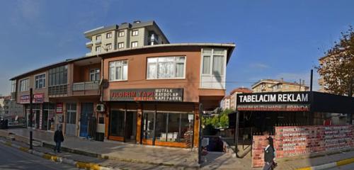 ortaya haftalık Ana cadde  Sokak panoramaları: Ali & Özgür Kuaför, manikür-pedikür, Girne Mah., Nehir  Sok., No:8-10/A, Maltepe, İstanbul, Türkiye - Yandex Haritalar