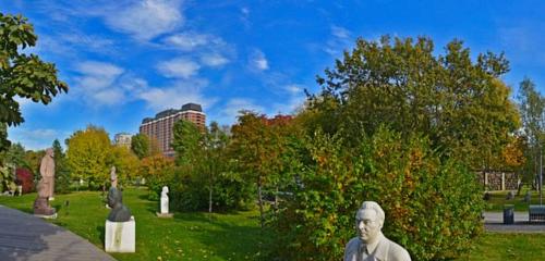 Панорама — жанровая скульптура Памятник Л. И. Брежневу, Москва