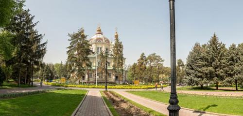 Панорама — лесопарк Парк им. 28 гвардейцев-панфиловцев, Алматы